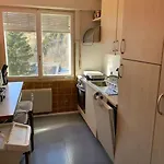 Grand 4,5 Pièces Rénové Et Lumineux Apartamento